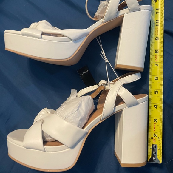 Torrid white soft-knot platform shoes - Picture 6 of 9